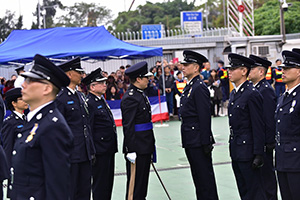 检阅官检阅毕业学官