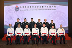 民安隊處長委員會成員與行政部隊的得獎人員合照