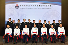The CAS Senior Officers with awardees from Kowloon Region.
